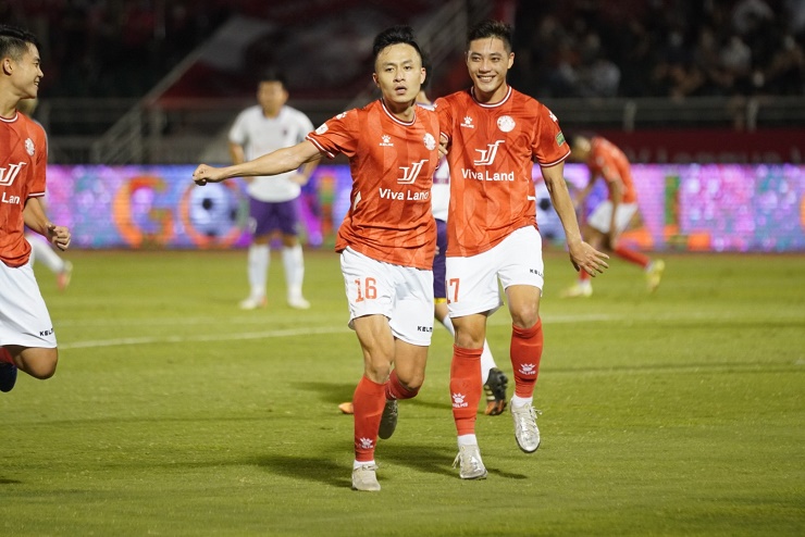 TP. Hồ Chí Minh từng cầm hòa Bình Dương 1-1 ở lượt đi V-League mùa này