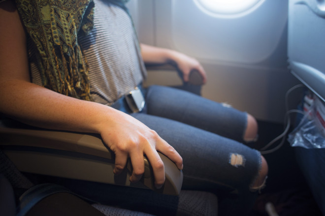 How to overcome the fear of traveling by plane - 1