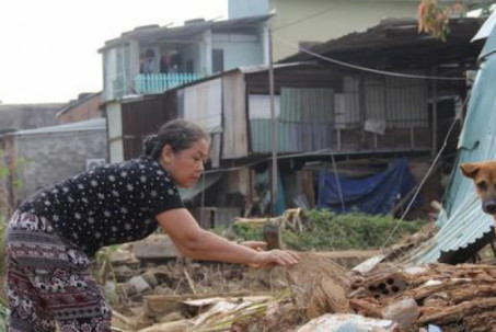 Sau lũ là… trắng tay