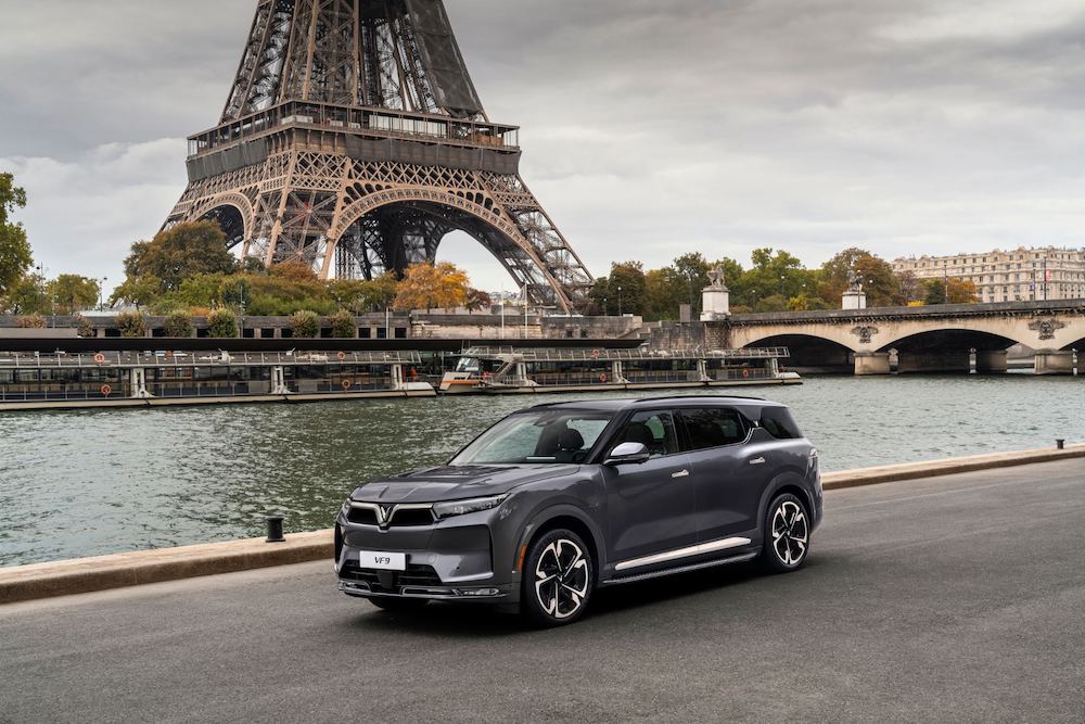 Báo Pháp: 4 mẫu SUV của VinFast “làm mưa làm gió” tại Paris Motor Show 2022 - 6