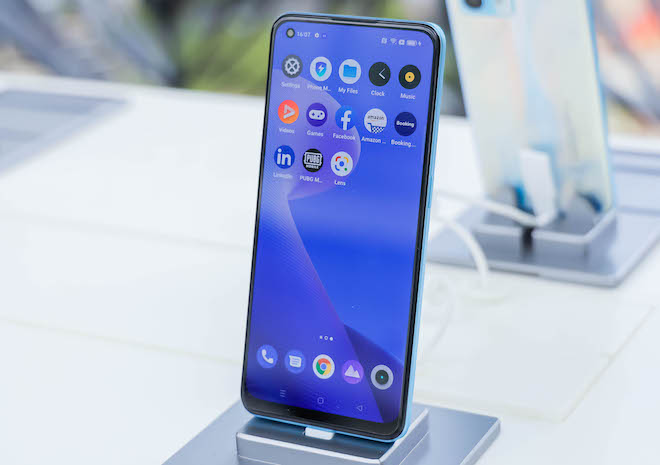 Bảng giá smartphone Realme: Dòng C11 rẻ nhất đang giảm 1 triệu đồng - 3