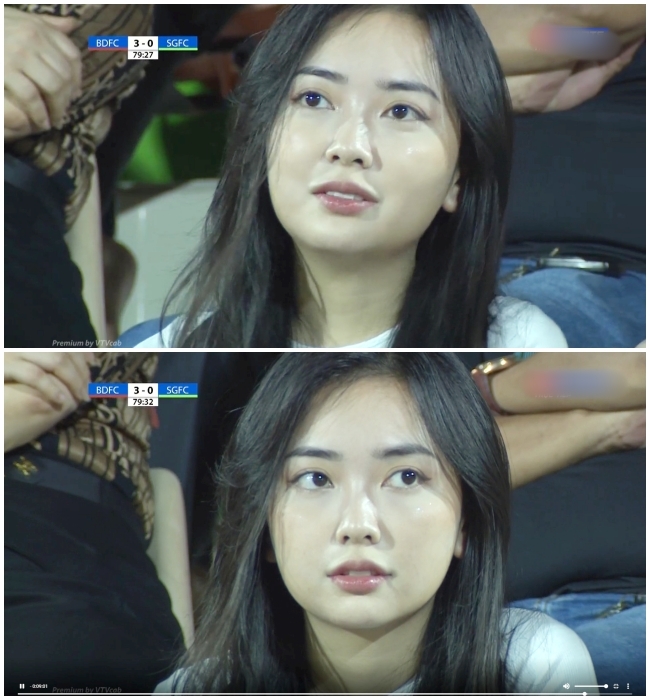 Mới đây, trên mạng xã hội lan truyền bức ảnh Mai Hà Trang - bà xã hot girl của cầu thủ Hà Đức Chinh, xinh đẹp ở khán đài nhận được nhiều khen ngợi. Dù chỉ lọt vào ống kính máy quay vài giây nhưng cô nàng thu hút mọi ánh nhìn bởi đôi mắt to tròn, gương mặt khả ái.
