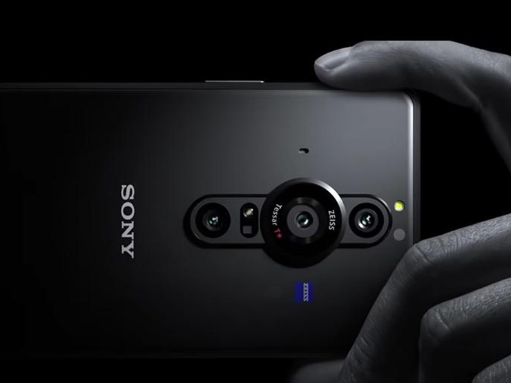 Sony Xperia Pro và Pro-I như hổ mọc thêm cánh