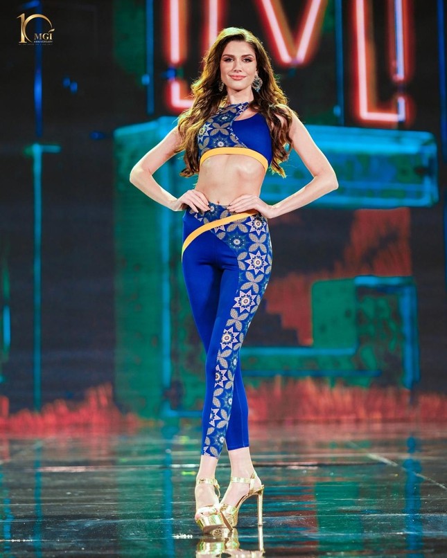 Miss Grand International 2022 Isabella Menin sở hữu sắc vóc nổi trội, học vấn đáng nể - 6
