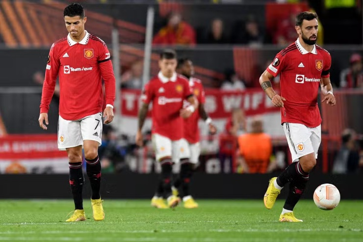 MU sẽ phải chạm trán nhiều "ông lớn" ở vòng play-off nếu không giành ngôi đầu bảng Europa League