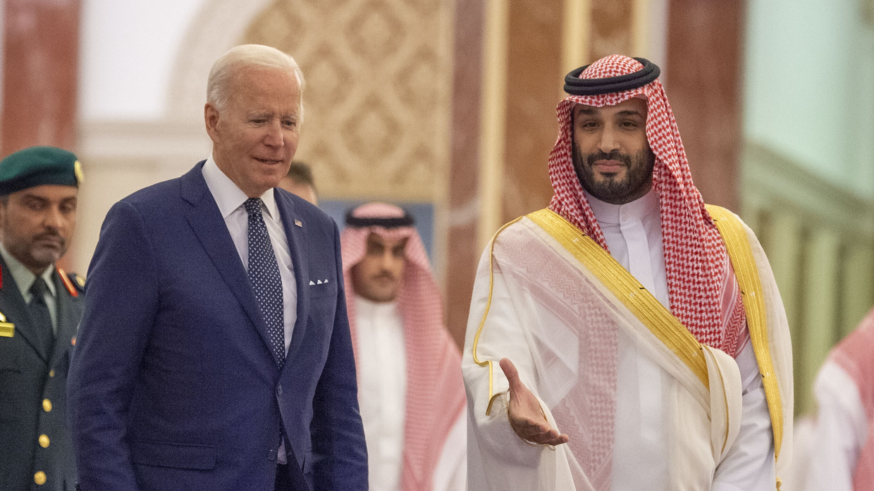 Tiết lộ mối quan hệ không mấy êm ả giữa thái tử Ả Rập Saudi và ông Biden - 1