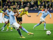 Bóng đá - Man City lập kỷ lục hỏng penalty Cúp C1, &quot;tội đồ&quot; Mahrez bị fan chỉ trích