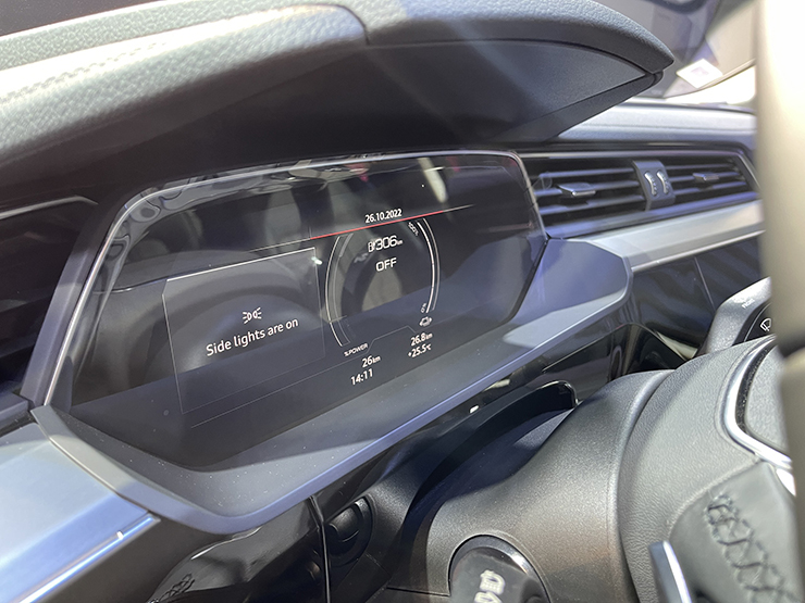SUV thuần điện Audi e-tron trình làng tại VMS 2022 - 14