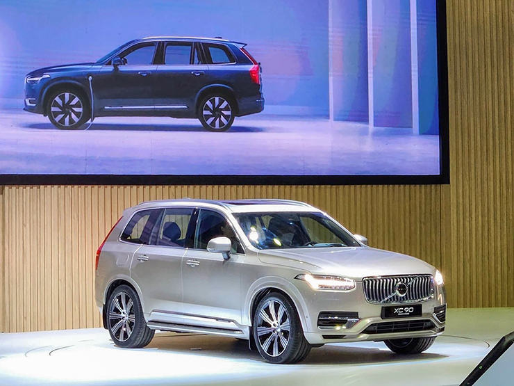 Volvo Việt Nam trưng bày loạt xe gói nâng cấp Ultimate tại triển lãm VMS 2022 - 9