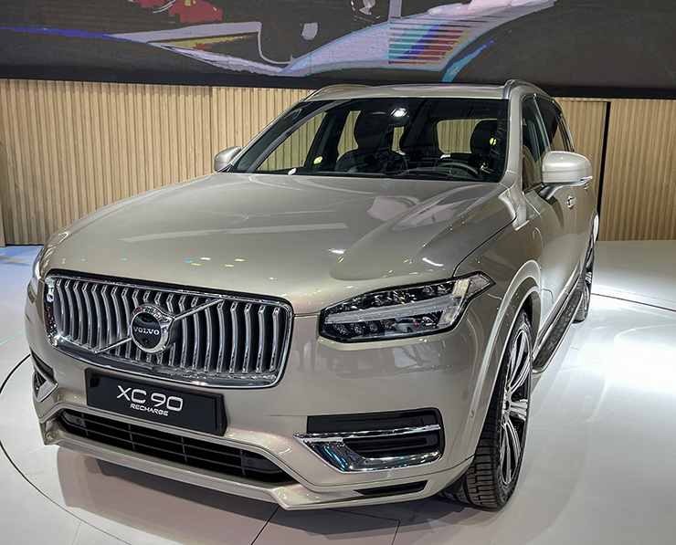 Volvo Việt Nam trưng bày loạt xe gói nâng cấp Ultimate tại triển lãm VMS 2022 - 8