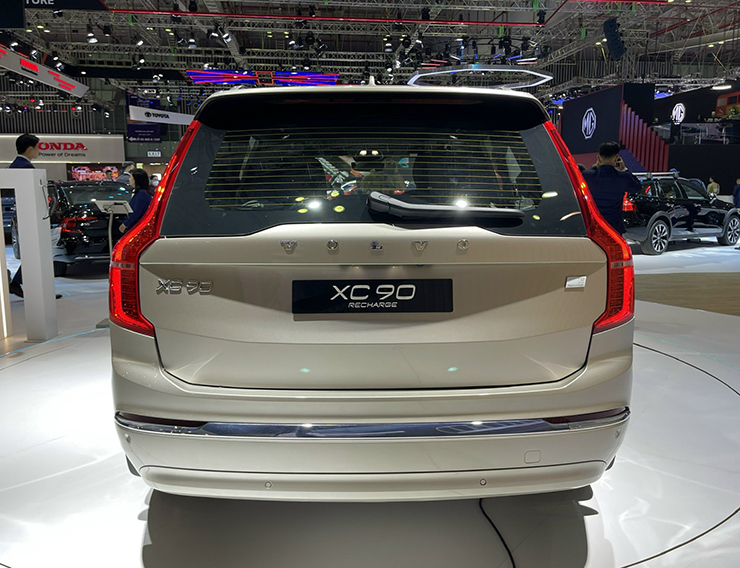 Volvo Việt Nam trưng bày loạt xe gói nâng cấp Ultimate tại triển lãm VMS 2022 - 7