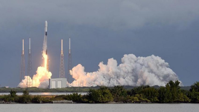 Một tên lửa Falcon 9 của công ty SpaceX (Mỹ). Ảnh: GETTY IMAGES