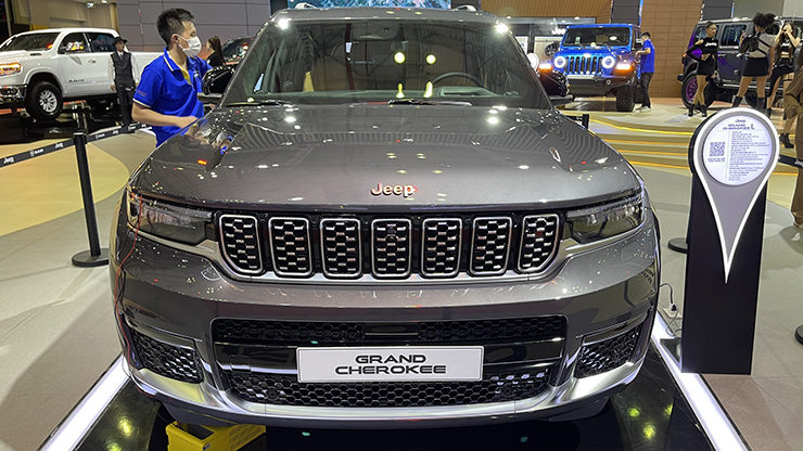 Jeep Grand Cherokee L ra mắt, giá từ 6,18 tỷ đồng - 3