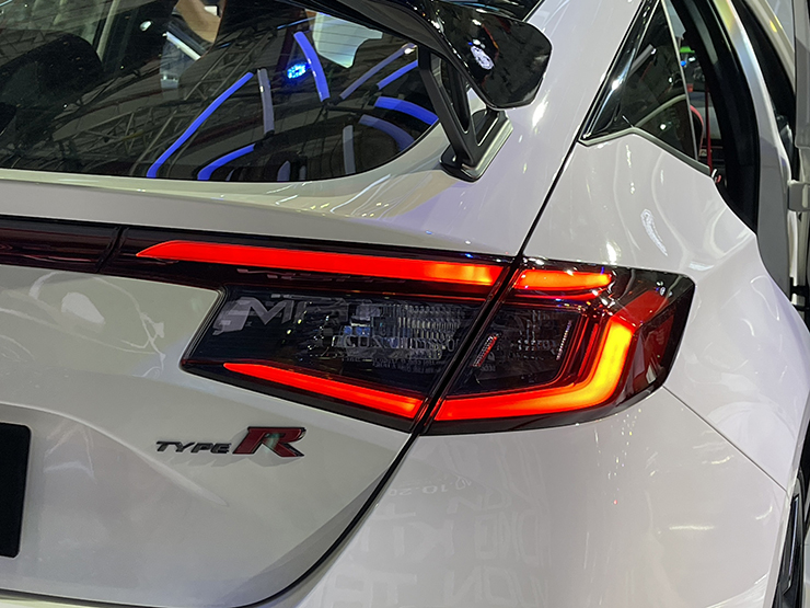 Ảnh thực tế Honda Civic Type R 2023 tại VMS 2022 - 7