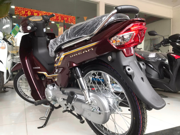Honda Việt Nam sắp ra mắt Dream 125 hoàn toàn mới