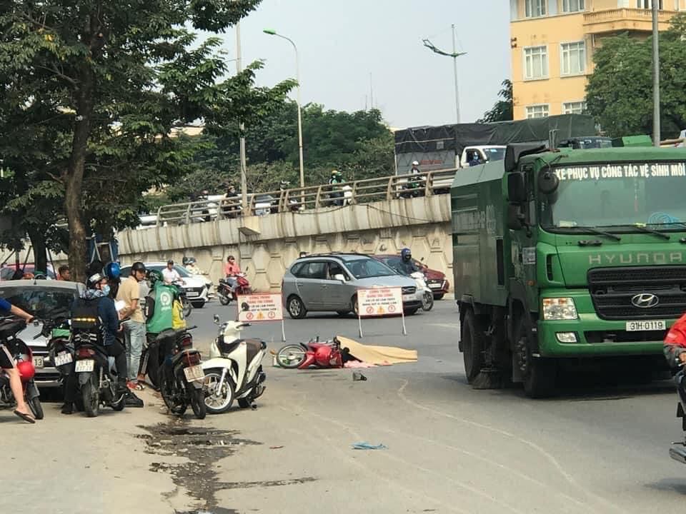 HN: Một phụ nữ tử vong sau va chạm với xe vệ sinh môi trường - 1