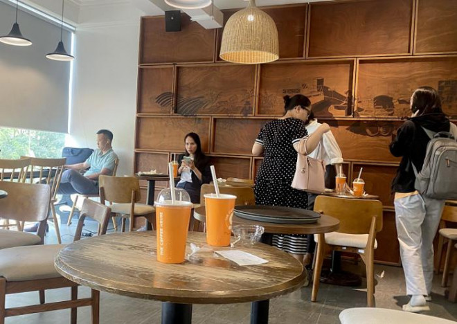 Chuyện gì đang xảy ra với The Coffee House? - 3