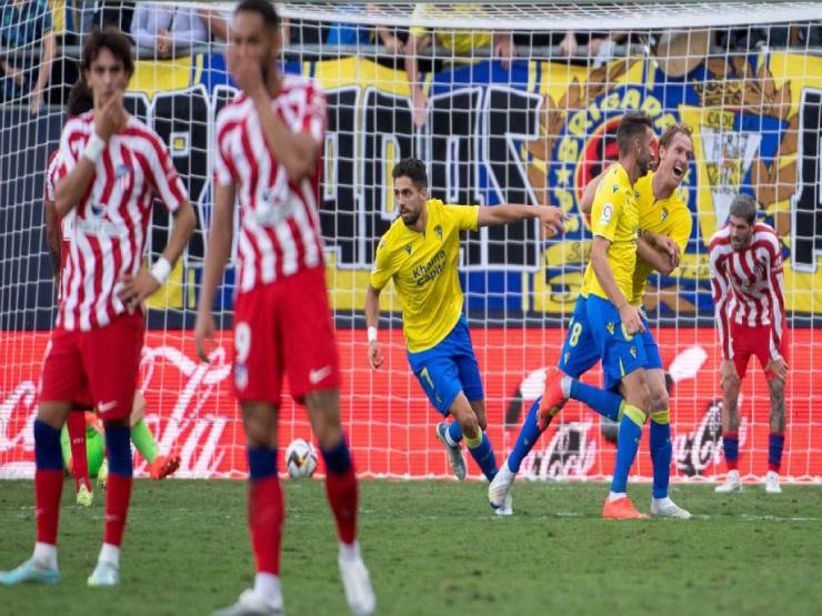 Video bóng đá Cadiz - Atletico Madrid: ”Ác mộng” ở Mirandilla, đòn đau cuối trận (La Liga)