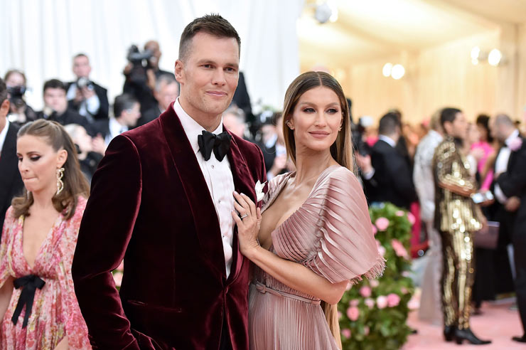 Tom Brady và Gisele Bundchen ly hôn sau 13 năm chung sống và có cùng nhau 2 mặt con