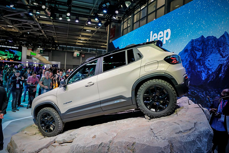 Xe ý tưởng Jeep Avenger ra mắt toàn cầu thu hút khách hàng trẻ châu Âu - 6