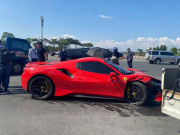 Tin tức trong ngày - VIDEO: Khám nghiệm hiện trường siêu xe Ferrari 488 va chạm với xe máy, 1 người tử vong