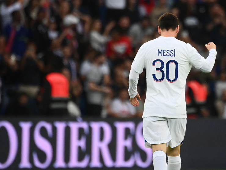 Messi ghi bàn hay kiến tạo đều là siêu phẩm: Triệu fan trầm trồ, lại có kỷ lục mới