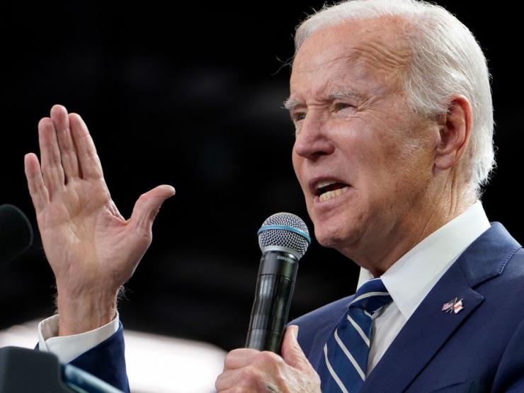 Ông Biden ra ”tối hậu thư” với các công ty dầu khí Mỹ