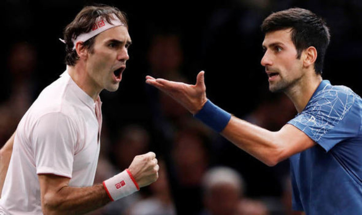Djokovic (bên phải) không thích bị gọi là "Quái vật tennis"