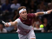 Thể thao - Kết quả Paris Masters ngày 4: Casper Ruud tiếp bước Nadal rời giải, Rublev thua sốc