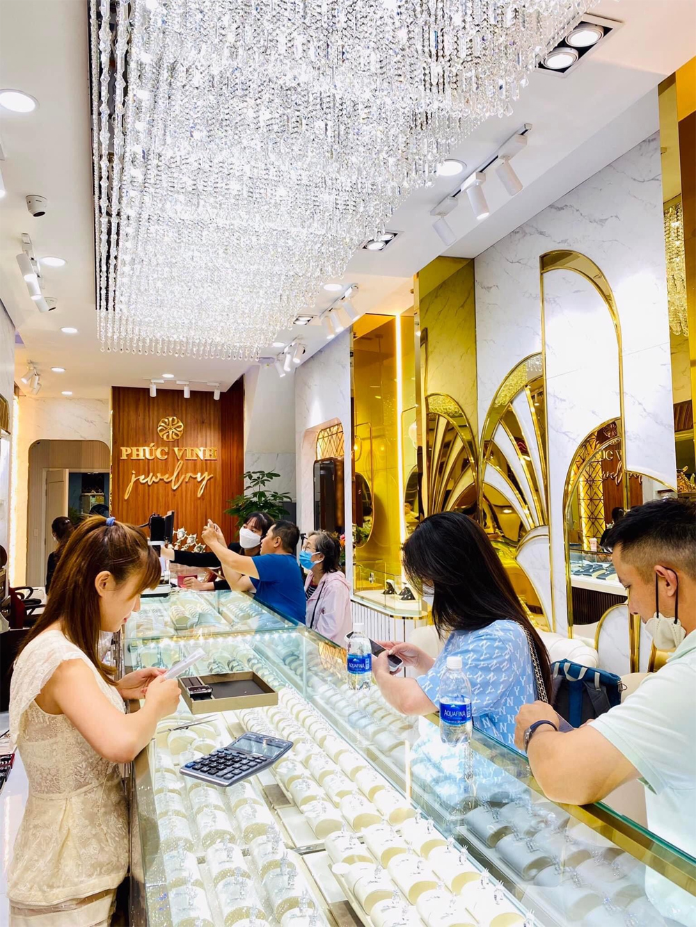 Phúc Vinh Diamond Jewelry có mặt tại Hội chợ Quốc tế Trang sức Việt Nam - VIJK 2022 với những ưu đãi lớn - 1