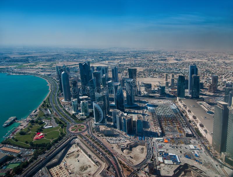 Qatar là quốc gia nhỏ bé vùng Vịnh nhưng có trữ lượng khí đốt khổng lồ.