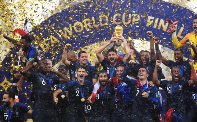 Choáng với số tiền thưởng đội vô địch World Cup 2022, cầu thủ cũng &#39;nặng túi&#39; - 1