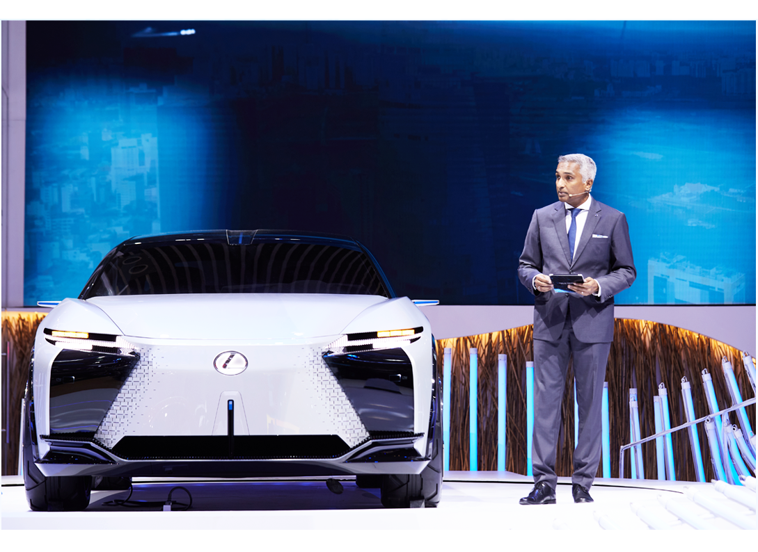 Dấu ấn Lexus tại VMS 2022 Khi nghệ thuật đương đại kết hợp với công nghệ tương lai - 8