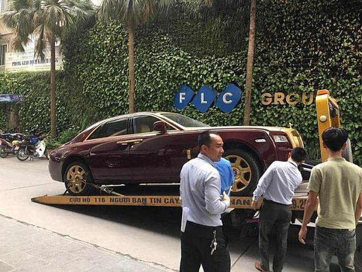 Đấu giá xe Rolls-Royce Ghost mạ vàng của ông Trịnh Văn Quyết thất bại lần 2 - 2