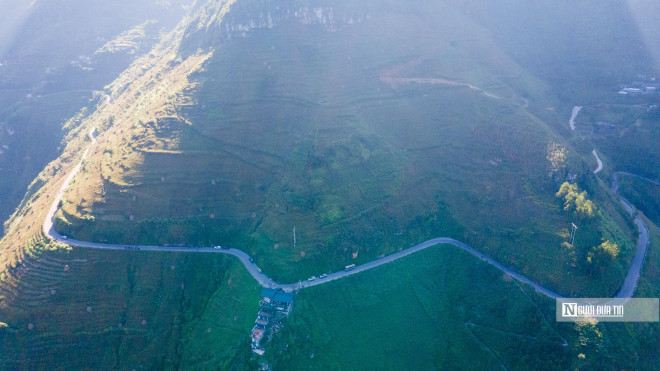Ngắm sông, núi Hà Giang hùng vĩ mùa đẹp nhất trong năm - hình ảnh 13