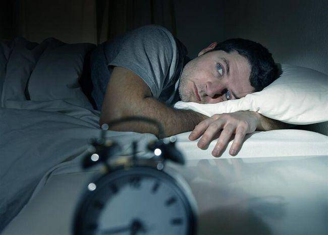 Tại sao bạn luôn thức dậy lúc ba hoặc bốn giờ sáng và không thể ngủ lại? Kiểm tra 4 bệnh này càng sớm càng tốt - hình ảnh 1