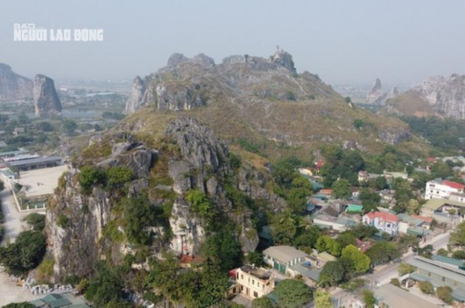 Toàn cảnh chùa Quan Thánh trên núi An Hoạch