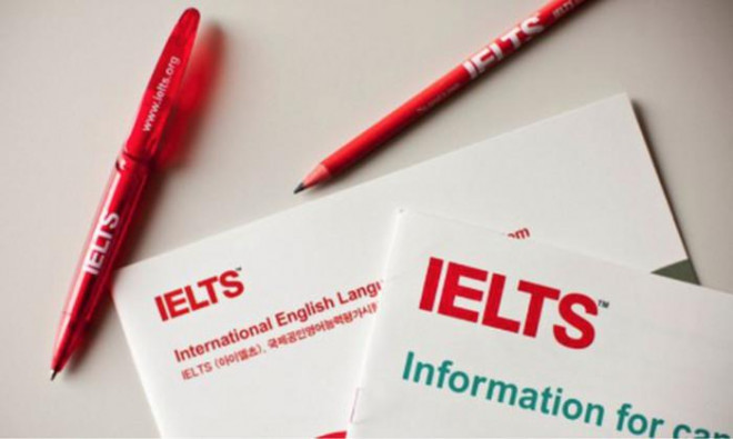 Việc IELTS và các kỳ thi ngoại ngữ tại Việt Nam bị đột ngột tạm thời đình chỉ việc tổ chức thi khiến cho dư luận rúng động