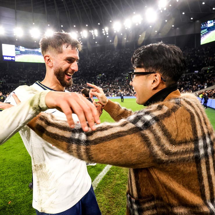 Tottenham thắng hú vía: Son Heung Min gây chú ý đặc biệt, Conte tri ân Kane - 3