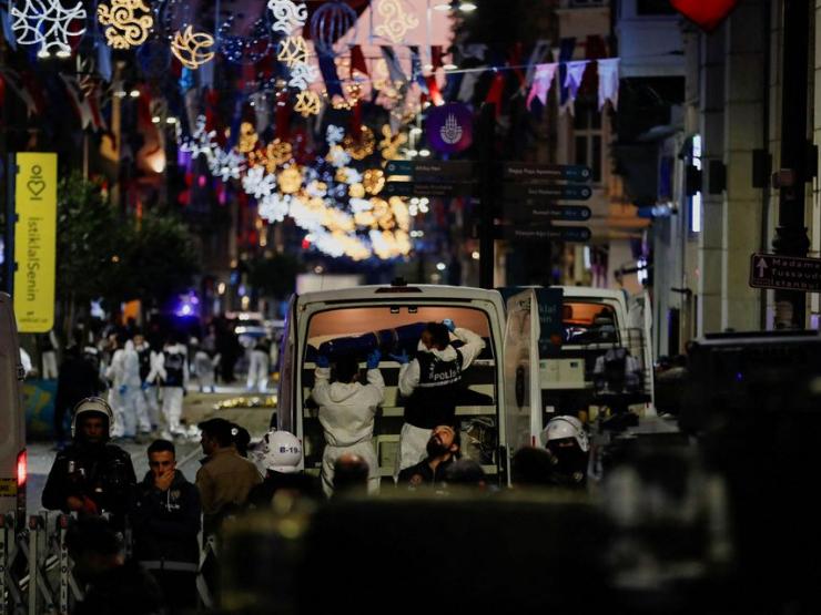 Nổ lớn ở Istanbul: Thương vong tăng nhanh, ông Erdogan nói ”có mùi khủng bố”