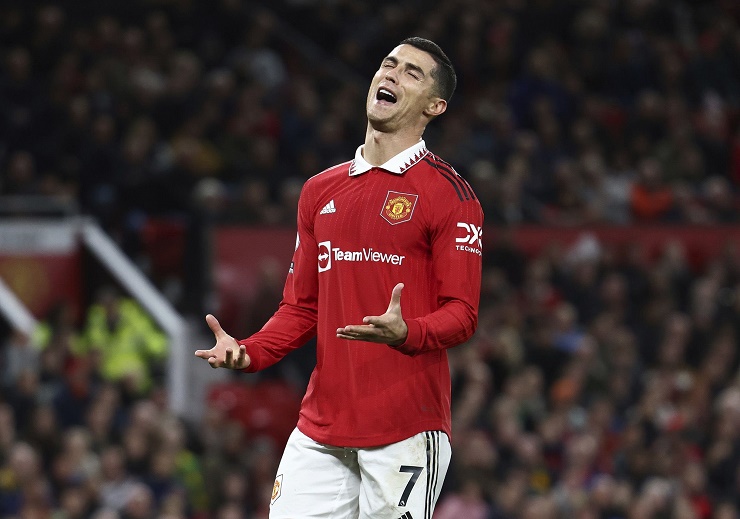 Ronaldo gần như chắc chắn sẽ rời MU vào tháng Giêng