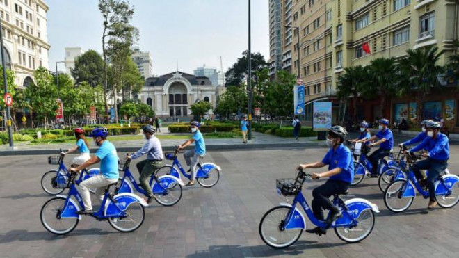 Hà Nội: Thí điểm dịch vụ xe đạp công cộng, 5.000 đồng/30 phút - hình ảnh 1