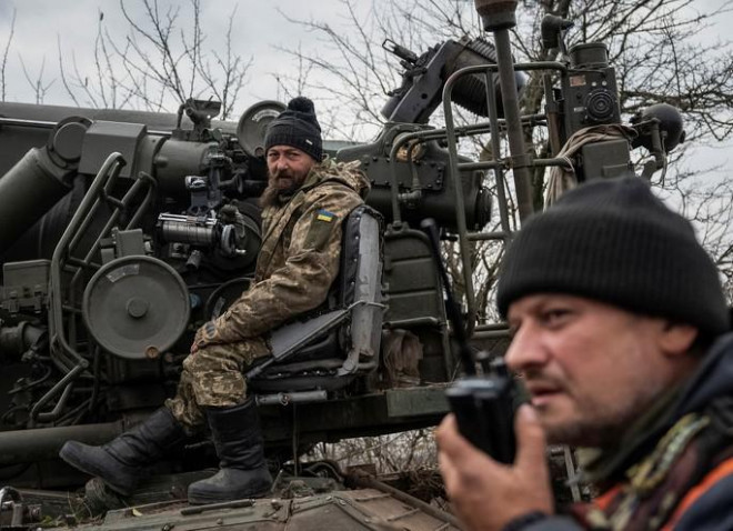 Nga rút khỏi Kherson được phương Tây mô tả là một chiến thắng phi thường dành cho Ukraine. Ảnh: Reuters