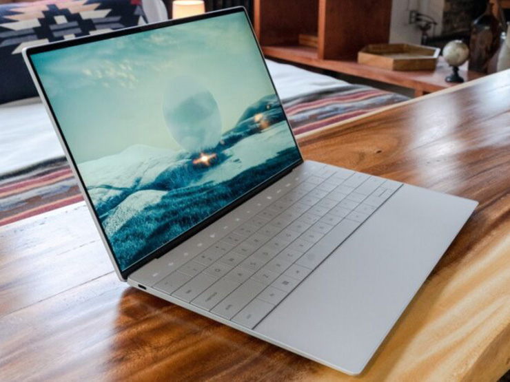 So kè “siêu phẩm laptop Windows” với MacBook Pro 14