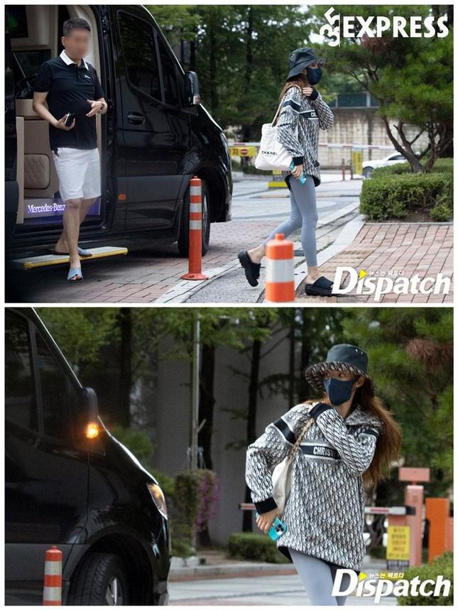 Dispatch tung ảnh hẹn hò của Park Min Young và Kang Jong Hyun. Ảnh: Dispatch.