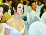 Thời trang - Dù đã 4 con, Jennifer Phạm vẫn &quot;lấn át&quot; đàn em nhờ chọn váy trễ