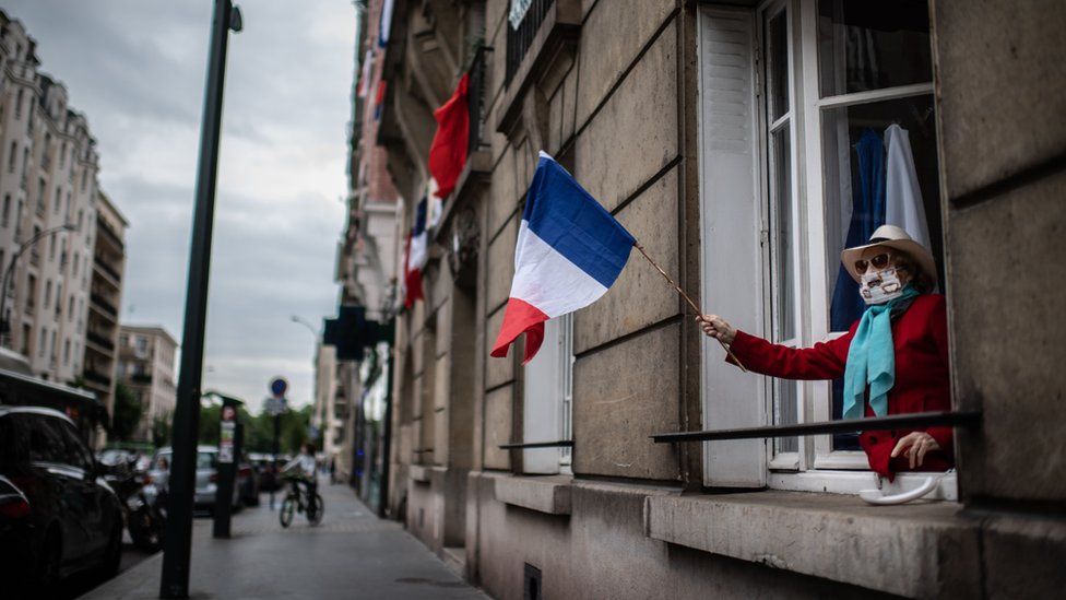 Nhiều người dân Pháp không thích ra khỏi nhà vì lười, nghiên cứu mới cho hay (ảnh: CNN)