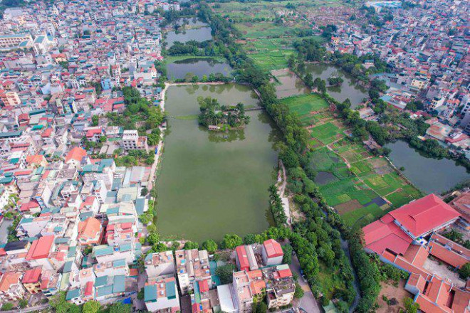 Cận cảnh những hồ nước ở Hà Nội nguy cơ bị “khai tử” để làm nhà, làm đường - hình ảnh 5
