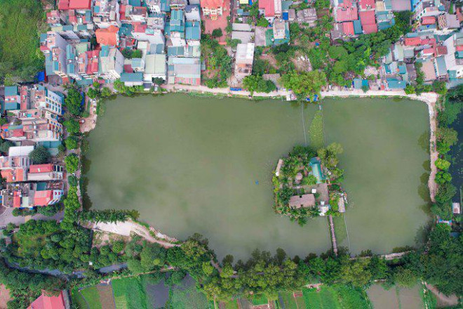 Cận cảnh những hồ nước ở Hà Nội nguy cơ bị “khai tử” để làm nhà, làm đường - hình ảnh 7