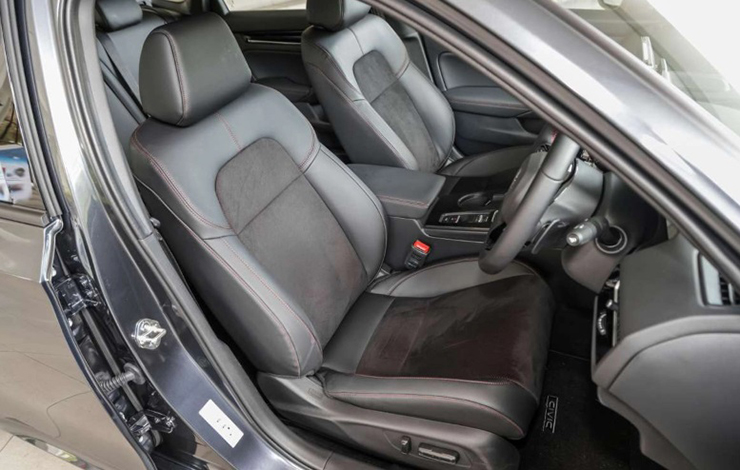 Honda Civic e:HEV 2023 ra mắt, giá quy đổi từ 903 triệu đồng - 11